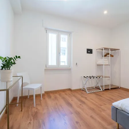 Apartament Zuli's 2 *